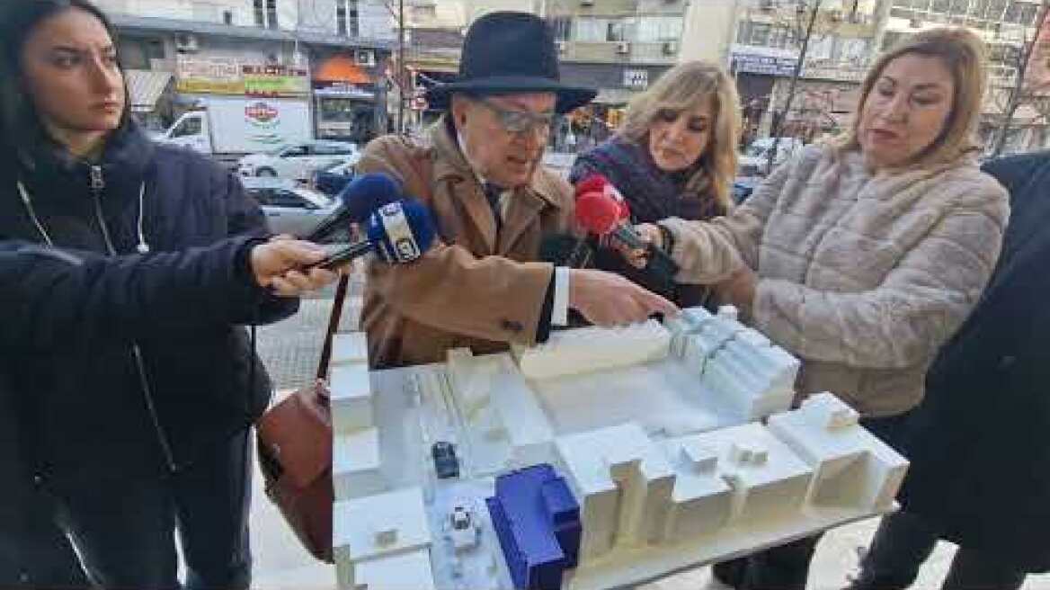 Μακέτα από το σημείο της δολοφονικής επίθεσης στο δικαστήριο