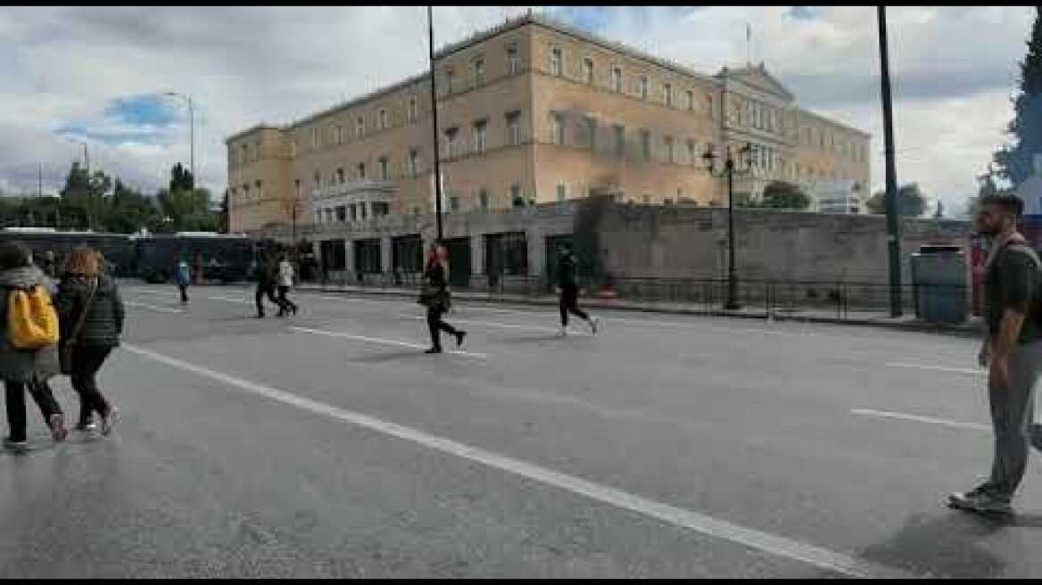 Επεισόδια στο Σύνταγμα (2)