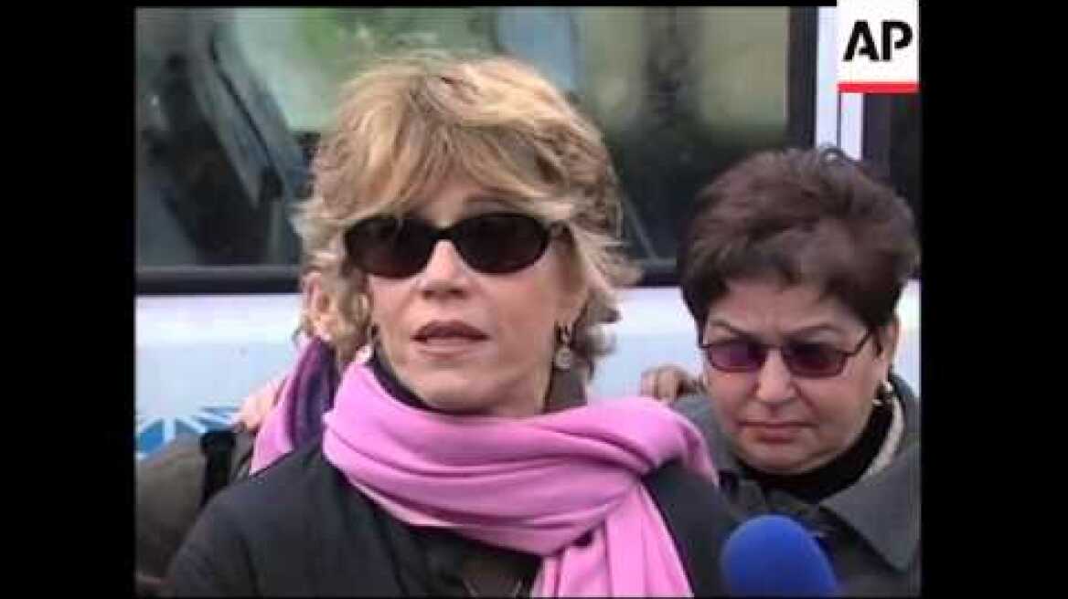 WRAP  Jane Fonda visits refugee camp, Arafat meets Spanish MPs