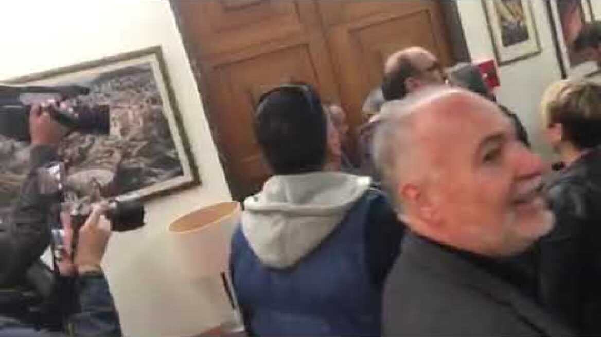 Πόρτα βίντεο 1