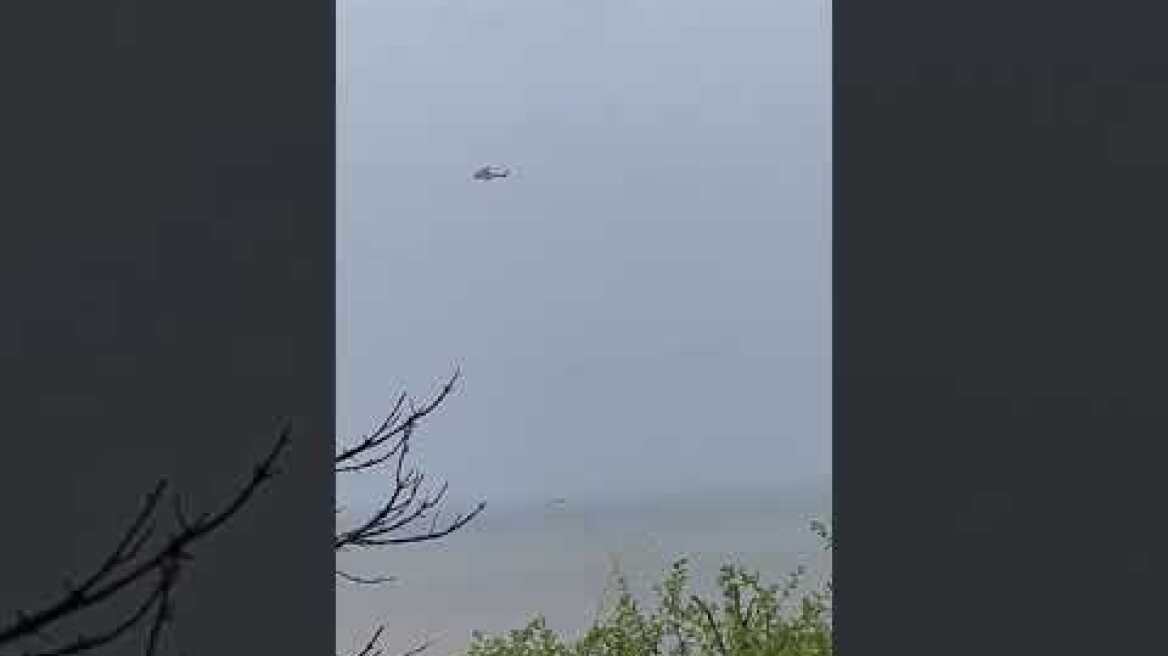 Πτώση ελικοπτέρου στην Εύβοια: Έρευνες από Super Puma