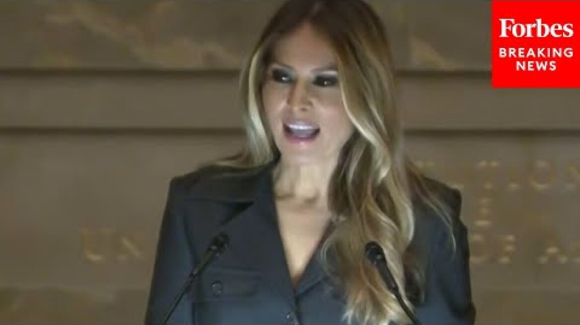 BREAKING NEWS: Melania Trump Discusses Life Story At Naturalization Ceremony At National Archives