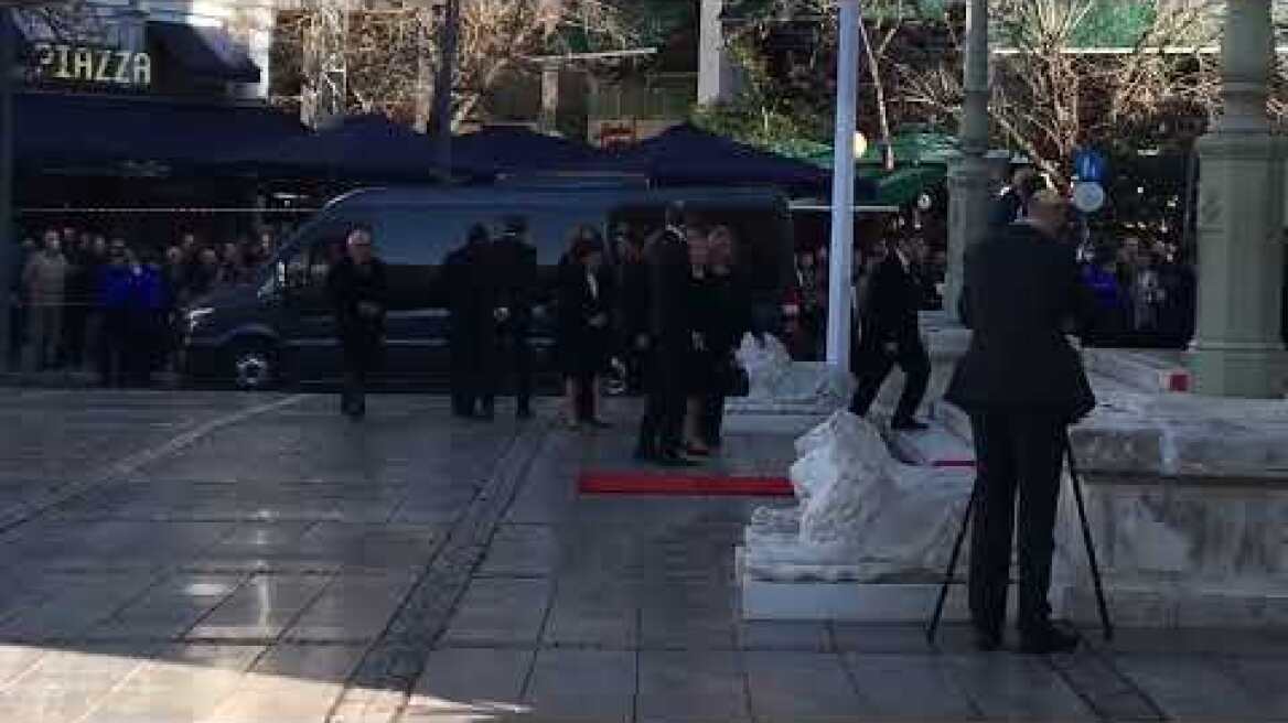 Μνημόσυνο τέως βασιλιά Κωνσταντίνου: Πετραλιά