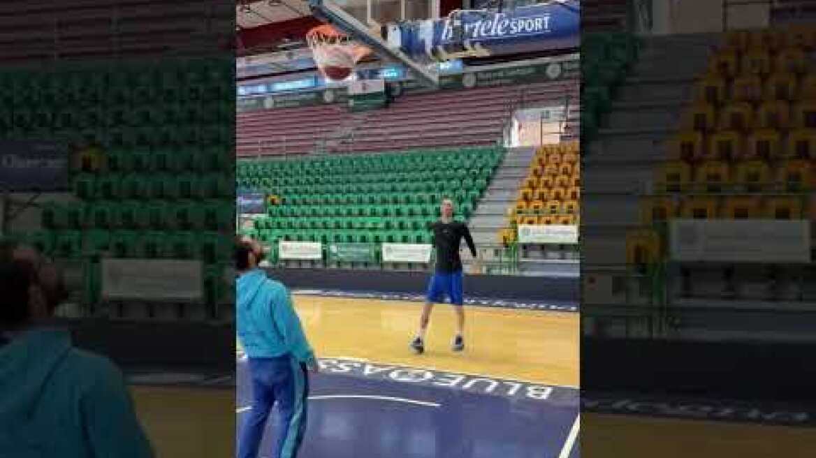 Ακίλε Πολονάρα: Νίκησε τον καρκίνο και ξεκίνησε να προπονείται (1)