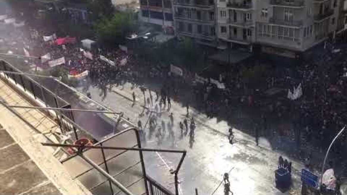 Επεισόδια (8)