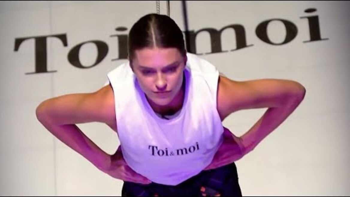 GNTM 2 | Η κάθετη πασαρέλα Κάτιας Ταραμπανκό & Μαρίνας Γρηγορίου (Επ. 8)