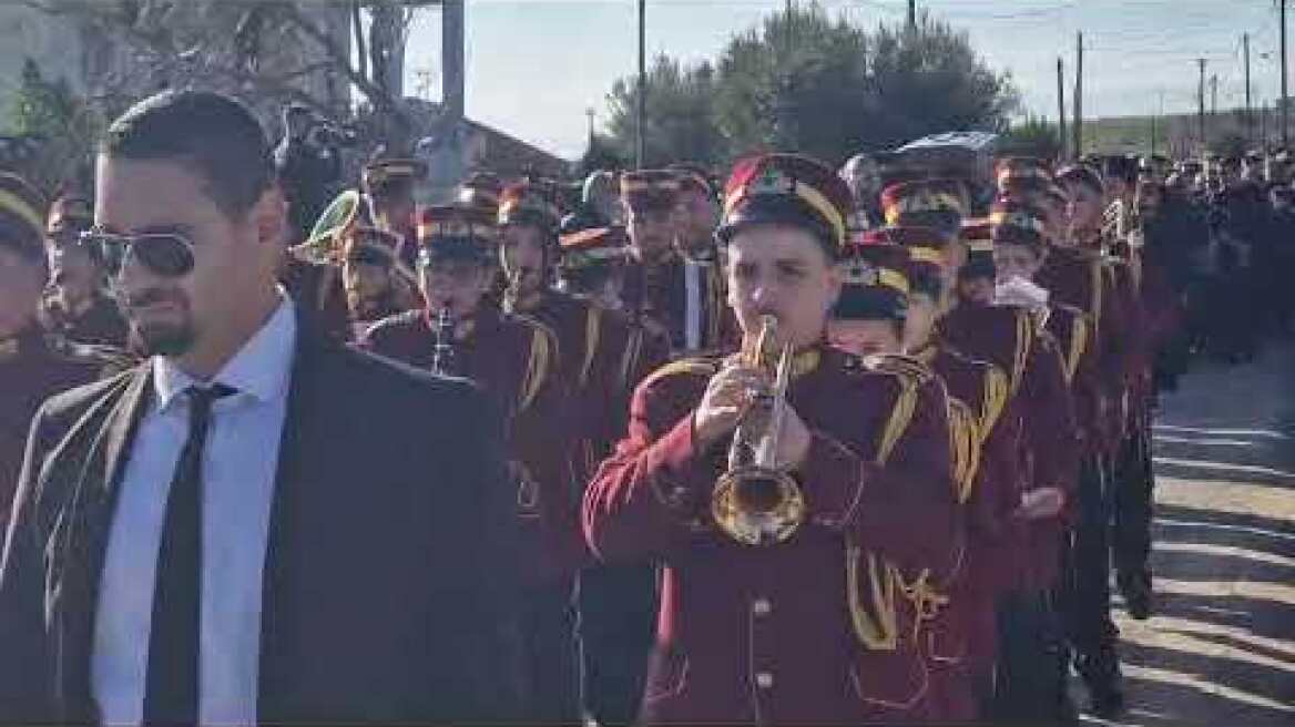 Το τελευταίο αντίο στον Βασίλη Καρρα (12)