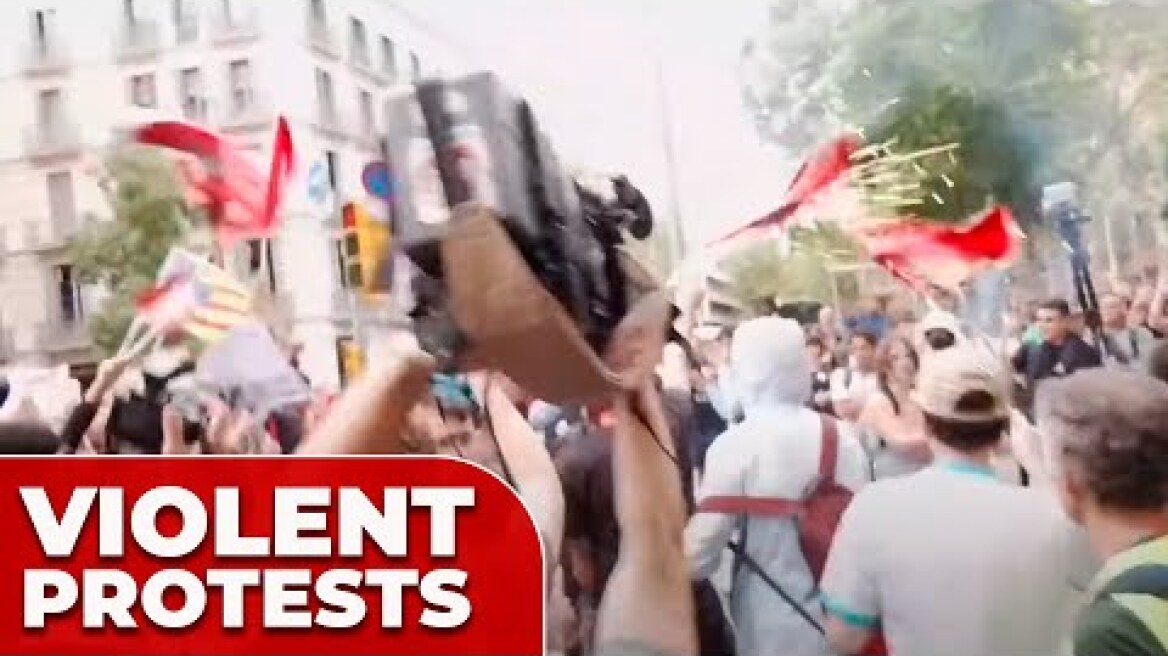 BARCELONA PROTESTS protests turn VIOLENT as INTERNATIONAL FOODS chains are TARGETED