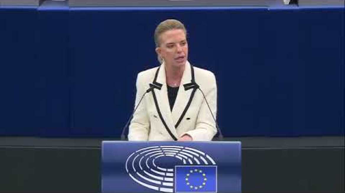 Παρέμβαση της Ελίζας Βόζεμπεργκ–Βρυωνίδη