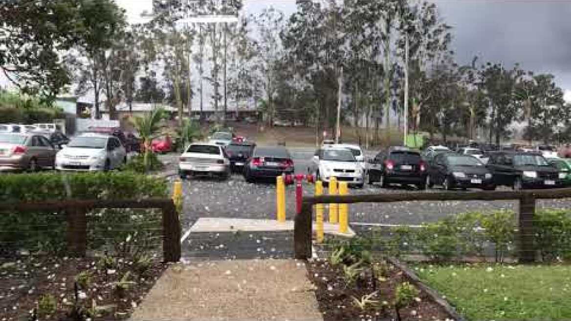 Sunshine Coast Massive Hailstorm at Aussie World Carpark
