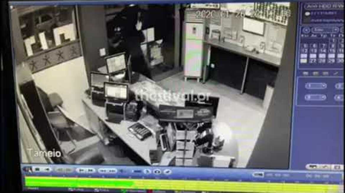 Thestival.gr Βίντεο ντοκουμέντο από απόπειρα ληστείας στη Θεσσαλονίκη