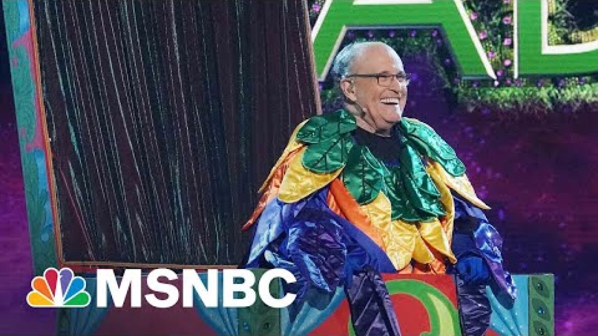 'The Masked Singer' Judge Walks Off Stage During Rudy Giuliani Unveiling