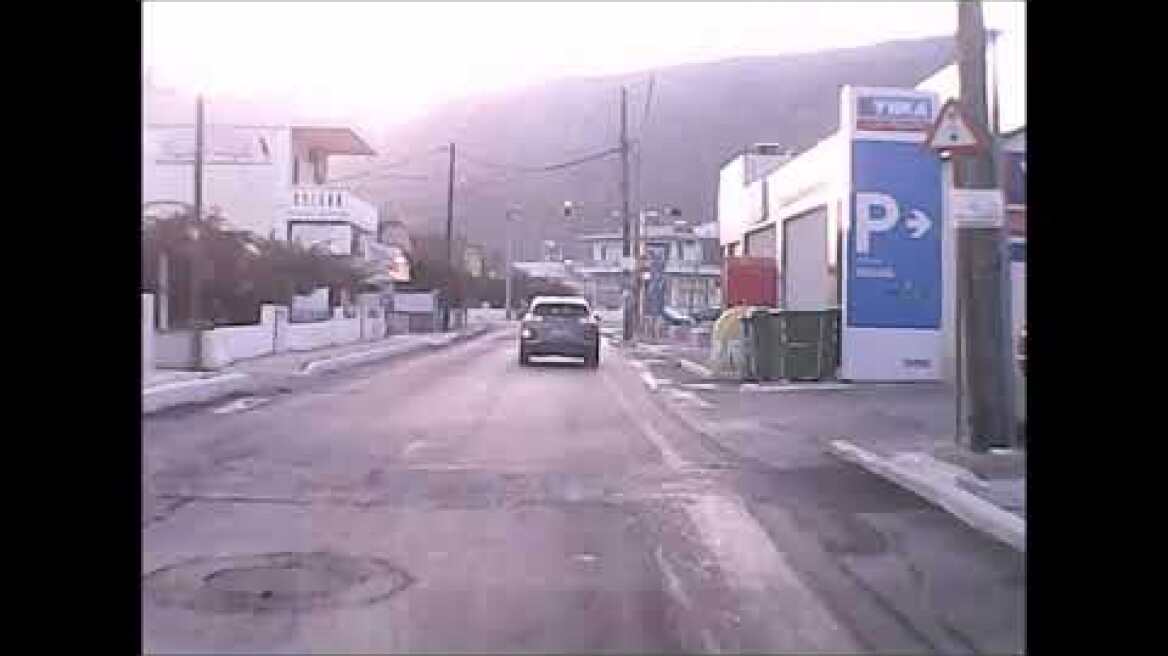 ΠΑΡΑΒΙΑΣΕ ΤΟ ΚΟΚΚΙΝΟ ΑΛΛΑ ΤΟ ΦΛΑΣ... ΦΛΑΣ!