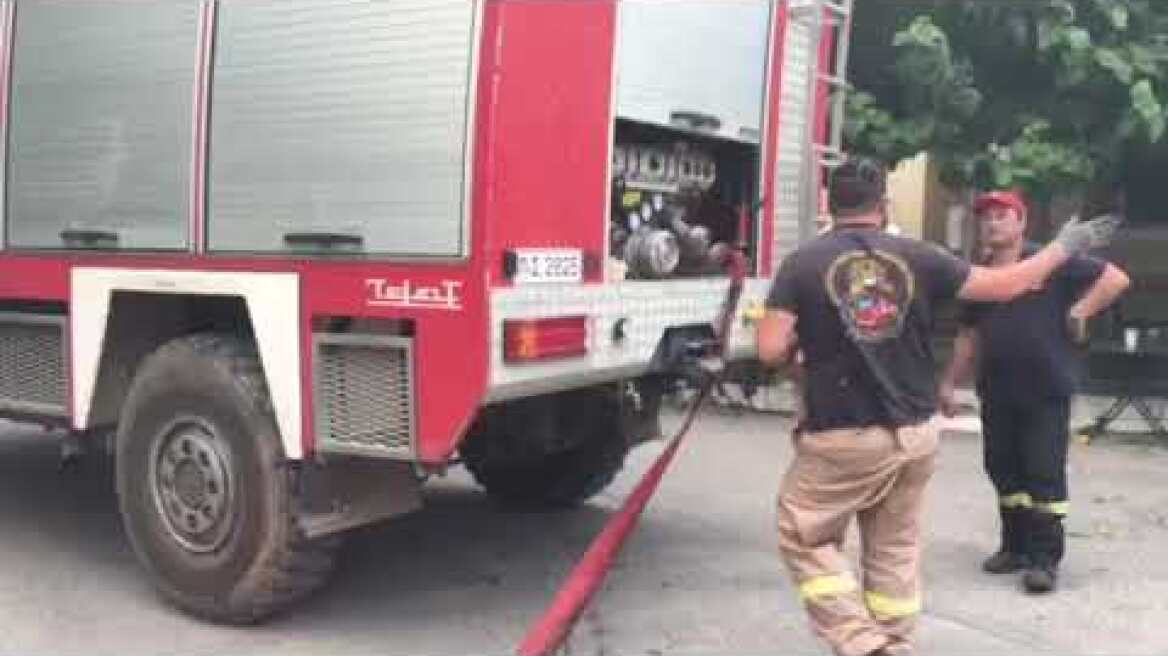 Αφίδνες - Τροφοδοσία Πυροσβεστών