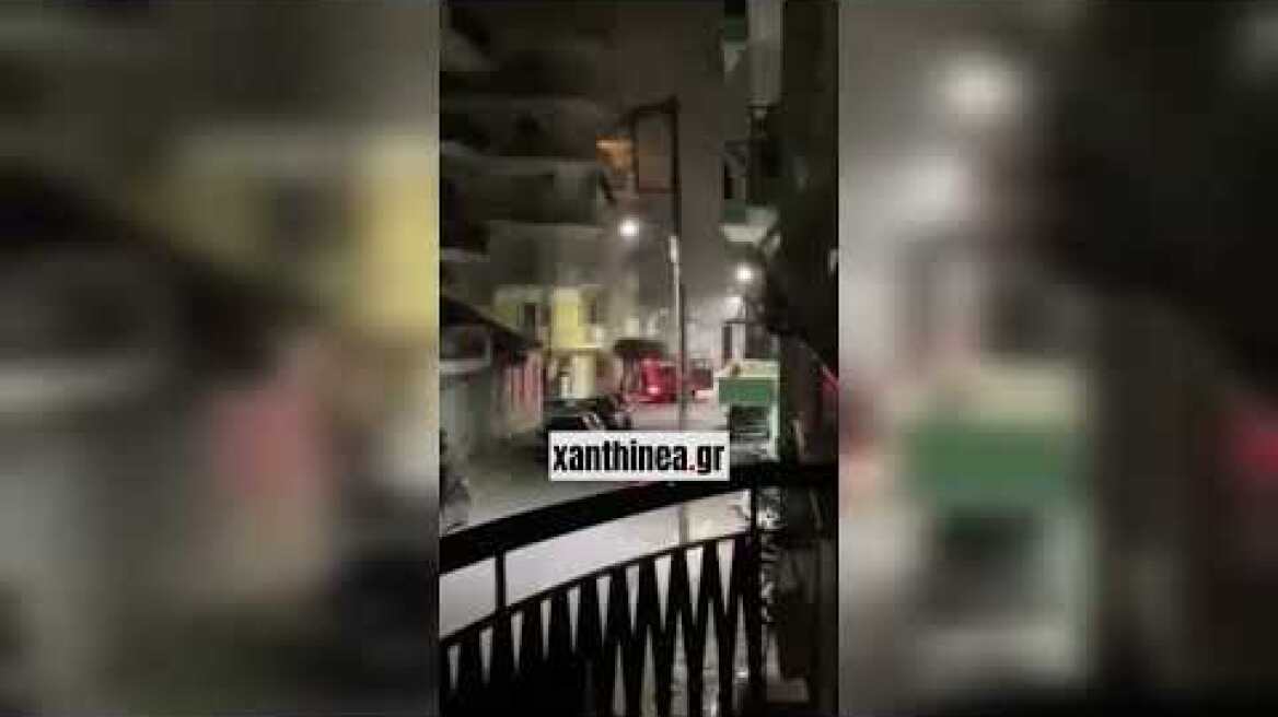 Φωτιά σε σπίτι στην Ξάνθη - Απεγκλωβισμός δύο γυναικών