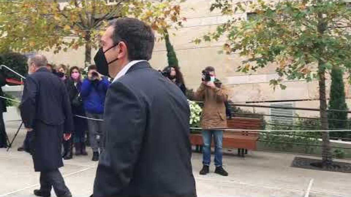 Aκολουθία Κάρολου Παπούλια - Αλέξης Τσίπρας