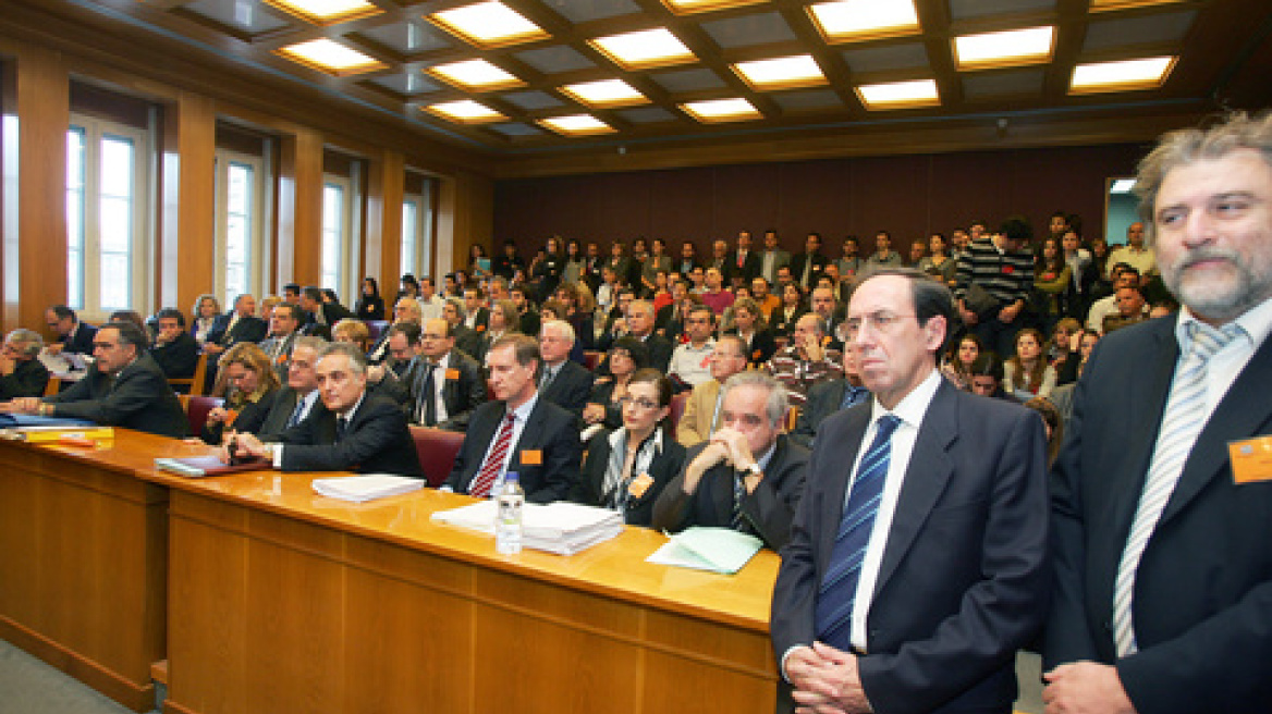 Δεν απεργούν τελικά οι δικηγόροι της Αθήνας 