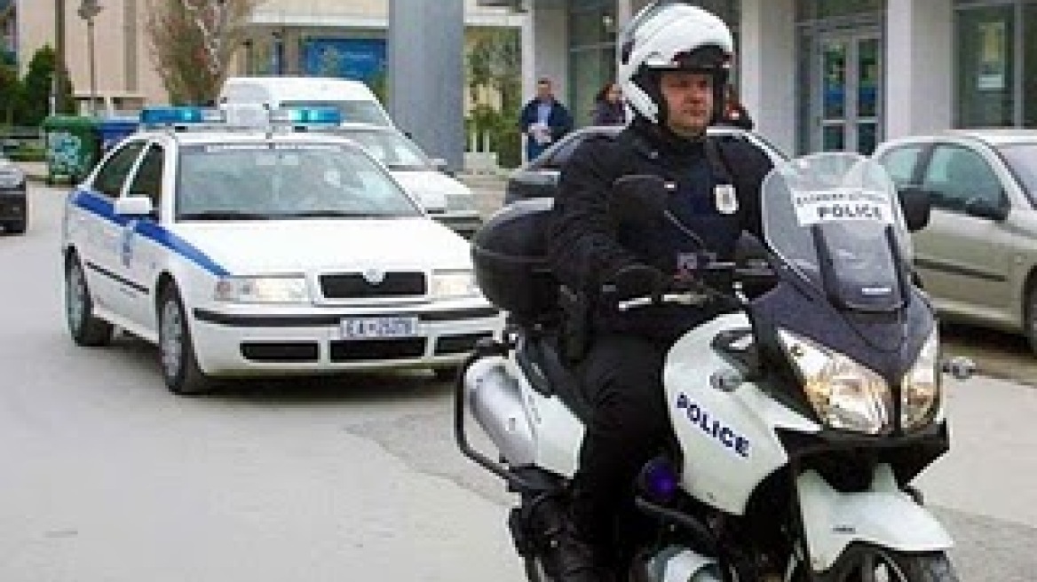 Περιπετειώδης καταδίωξη 34χρονου στη Θήβα 