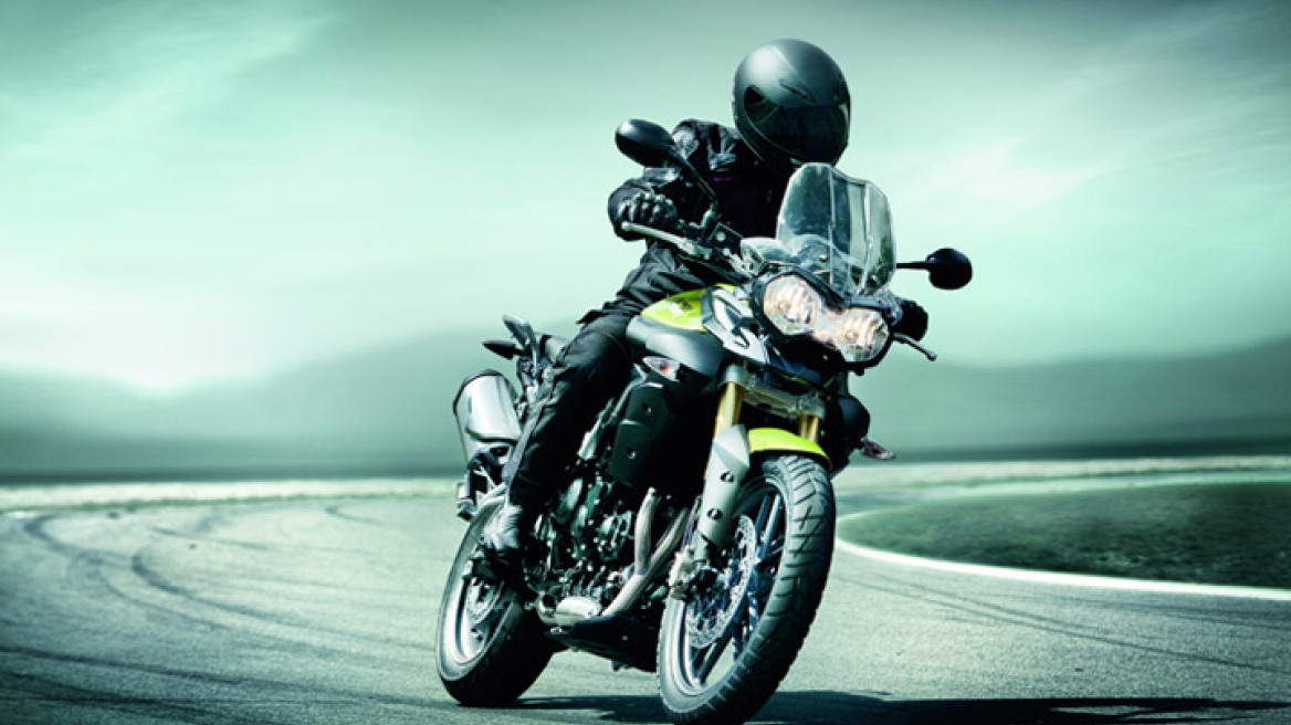 Δοκιμάζουμε την νέα Triumph Tiger 800