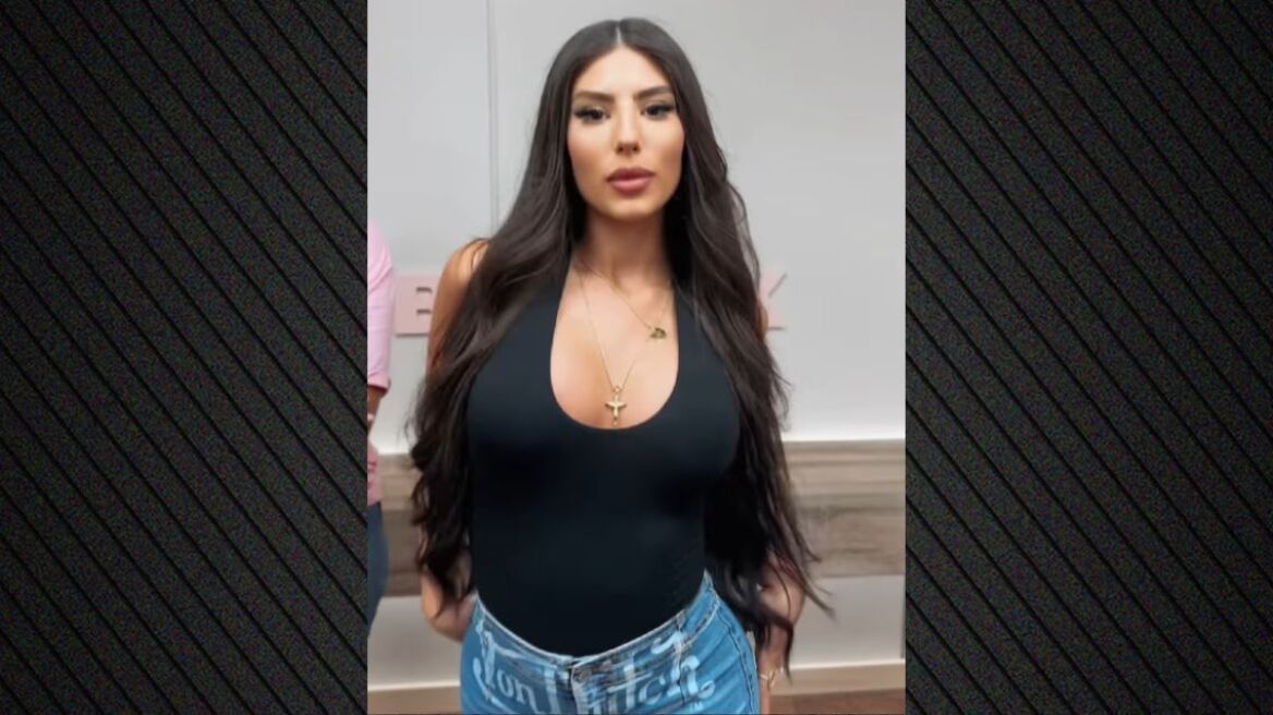 Δέσποινα Γιαννακοπούλου: Το backstage βίντεο από τη συνέντευξή της στην Ελίνα Παπίλα