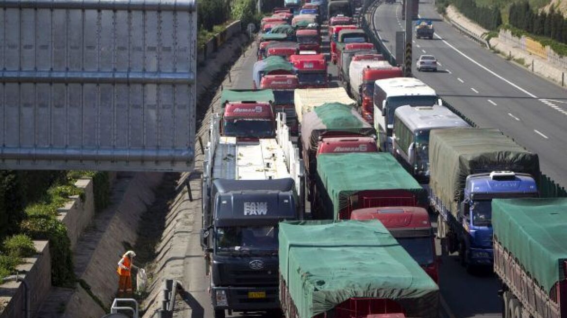 Μποτιλιάρισμα 100 km στην Κίνα