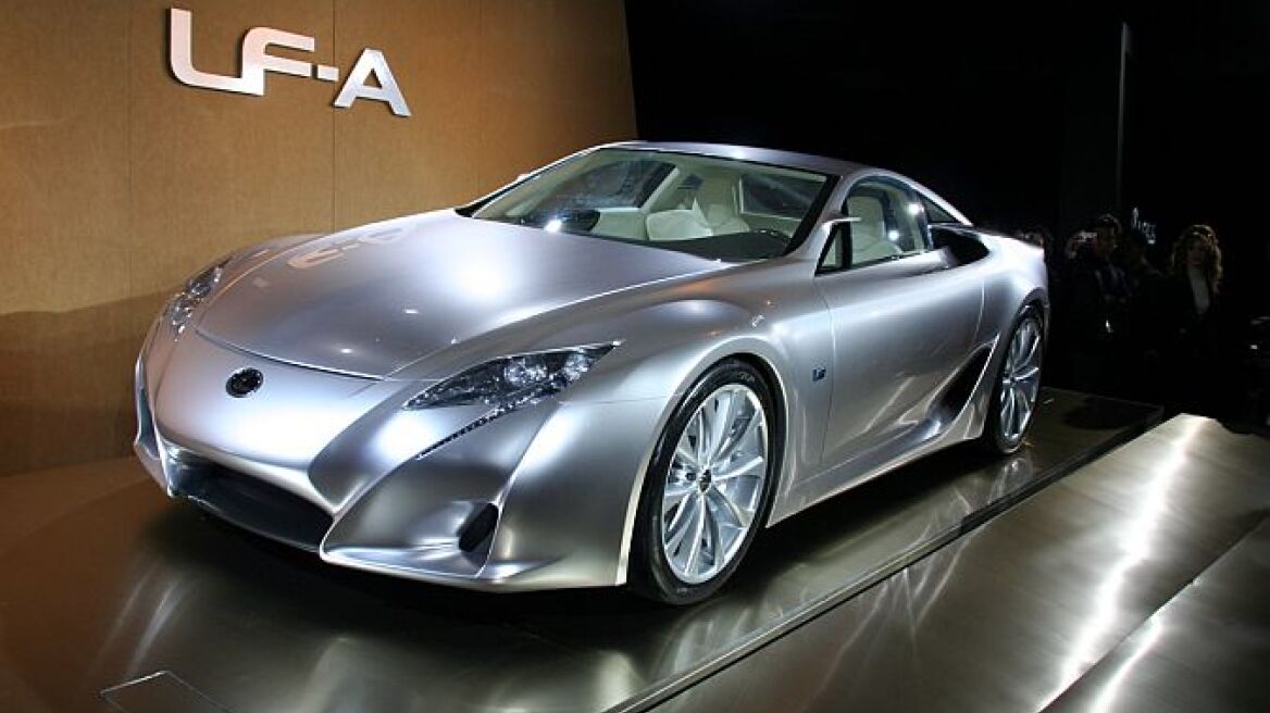 Lexus LF-A: H κρίση θέλει… γκάζια