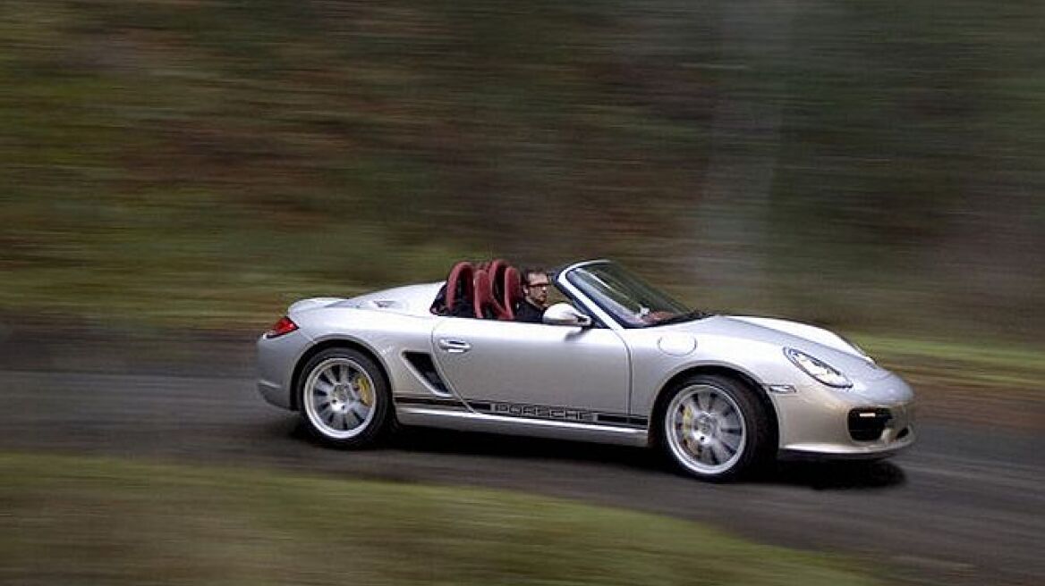 Η Porsche Boxster Spyder!