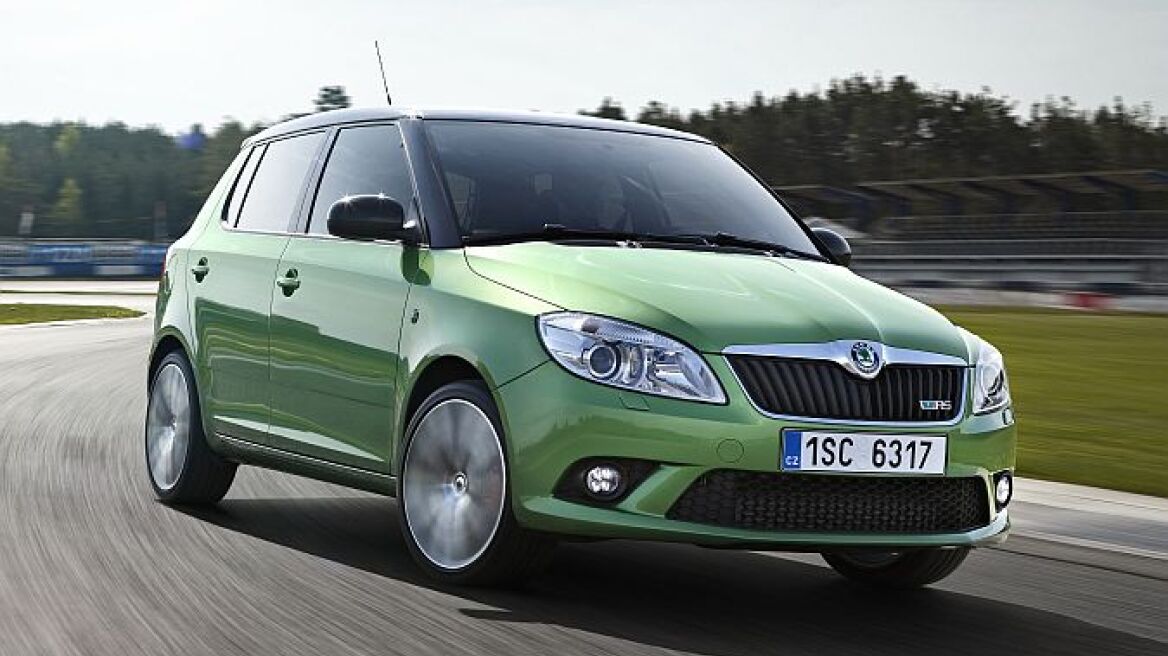 Οδηγούμε το νέο Skoda Fabia RS των 180PS! - Video