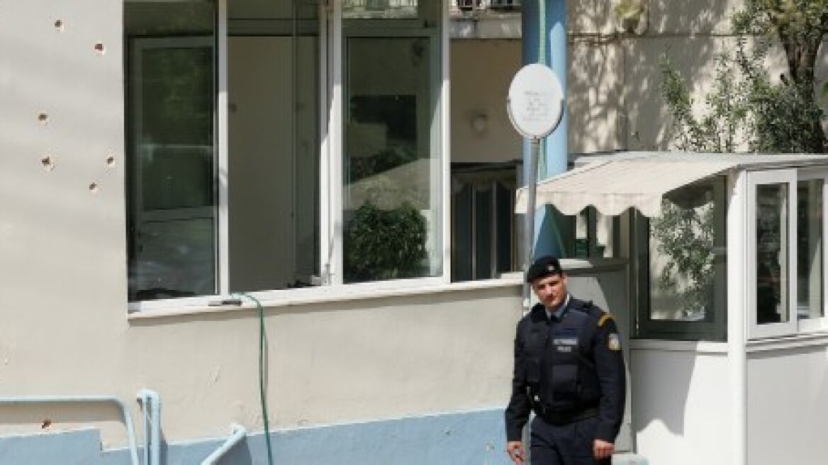 Ο πρωθυπουργός θα αποφασίσει για την τύχη του στρατοπέδου στο Αμύνταιο