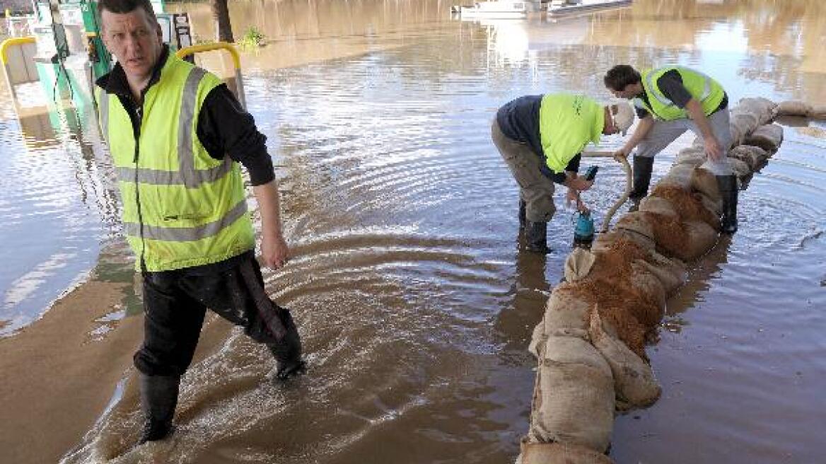 Νέες καταιγίδες απειλούν την Αυστραλία