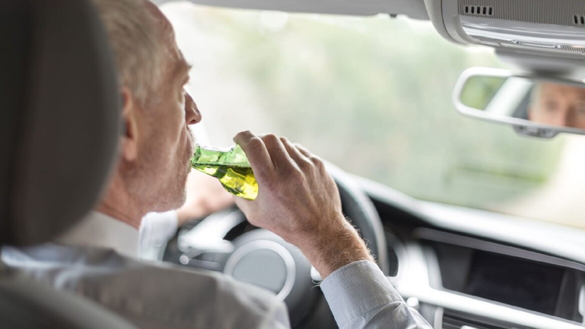 Φυλάκιση σε οδηγό που… ρούφηξε το αλκοολόμετρο