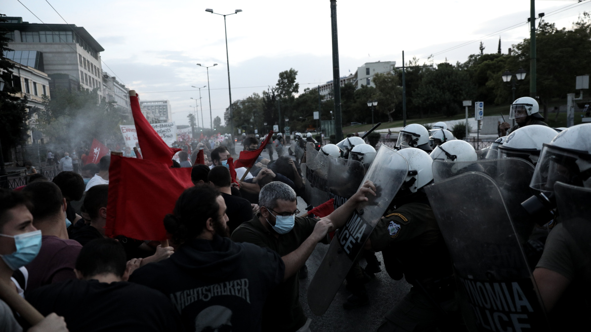 Επεισόδια και χημικά κοντά στην πρεσβεία των ΗΠΑ στην Αθήνα