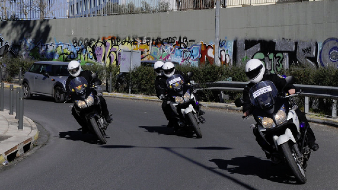 Άγνωστοι κακοποιοί σκόρπισαν τον τρόμο στο Ίλιον 