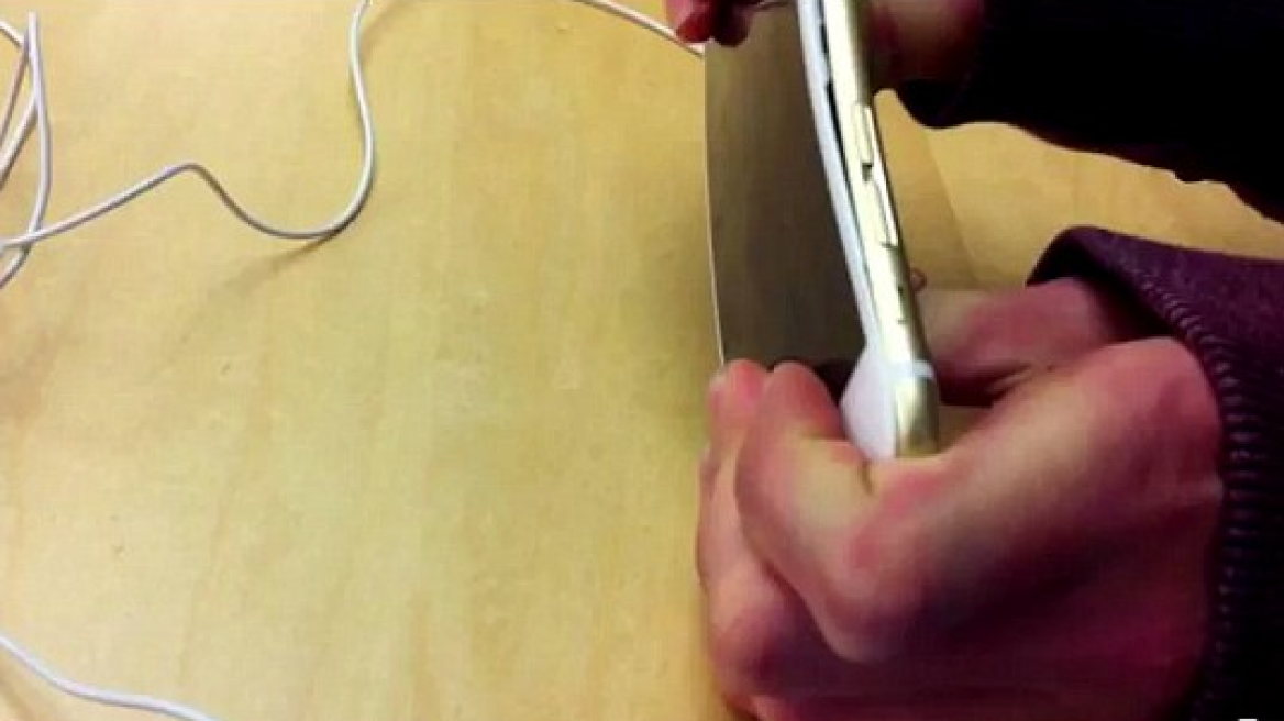 BendGate: Τώρα λυγίζουν τα iPhone 6 μέσα στα καταστήματα της Apple