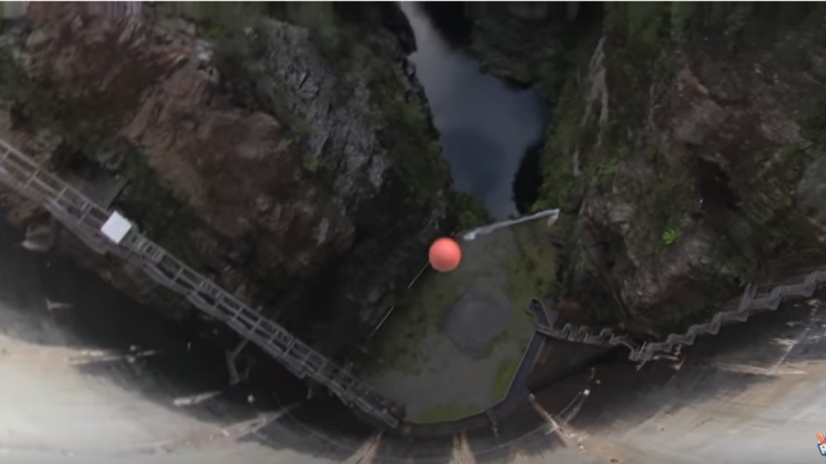Watch the ‘Magnus Effect’ (amazing basketball video)