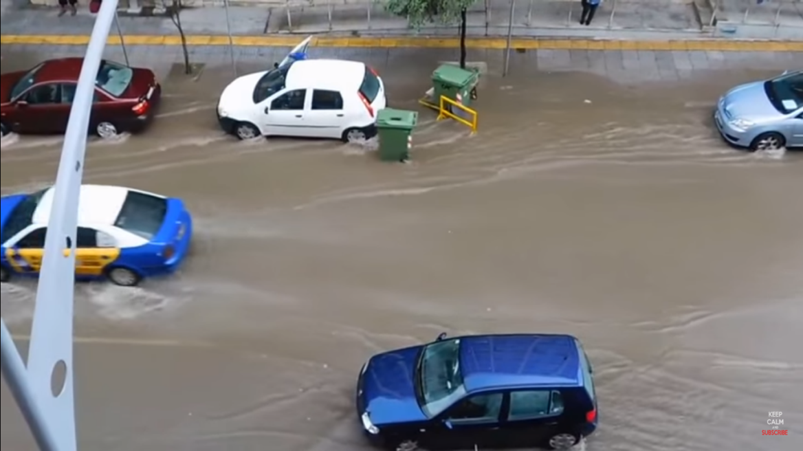 Βίντεο: Κάδος... βγήκε βόλτα στην Τσιμισκή!