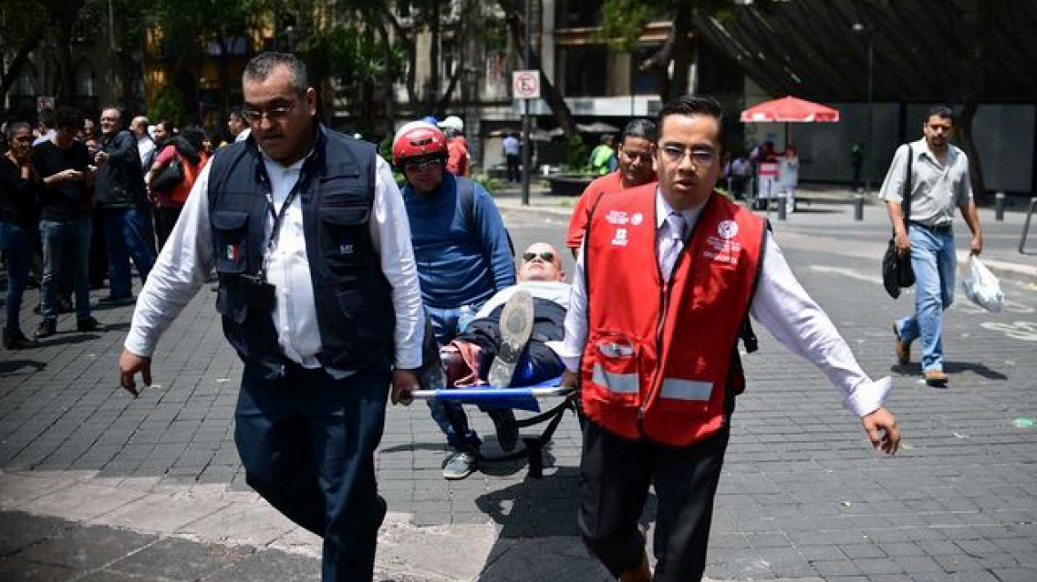 Φονικός σεισμός 7,1 Ρίχτερ στο Μεξικό - Τουλάχιστον 138 οι νεκροί