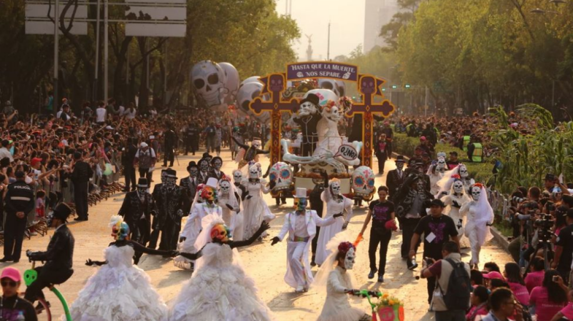 Μέξικο Σίτι: «Day of the Dead» 40 μέρες μετά τον φονικό σεισμό