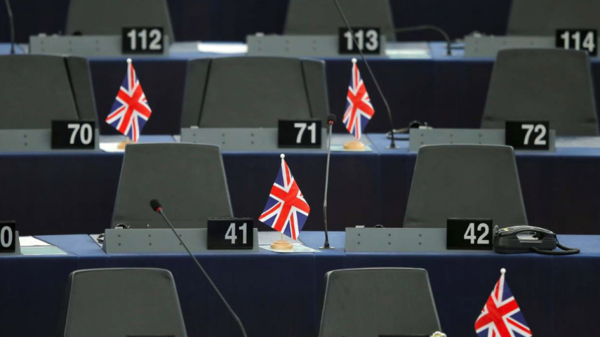 Ευρωεκλογές 2019: Από το Brexit στην ευρωκάλπη - Ξεκίνησε η επιστολική ψηφοφορία  