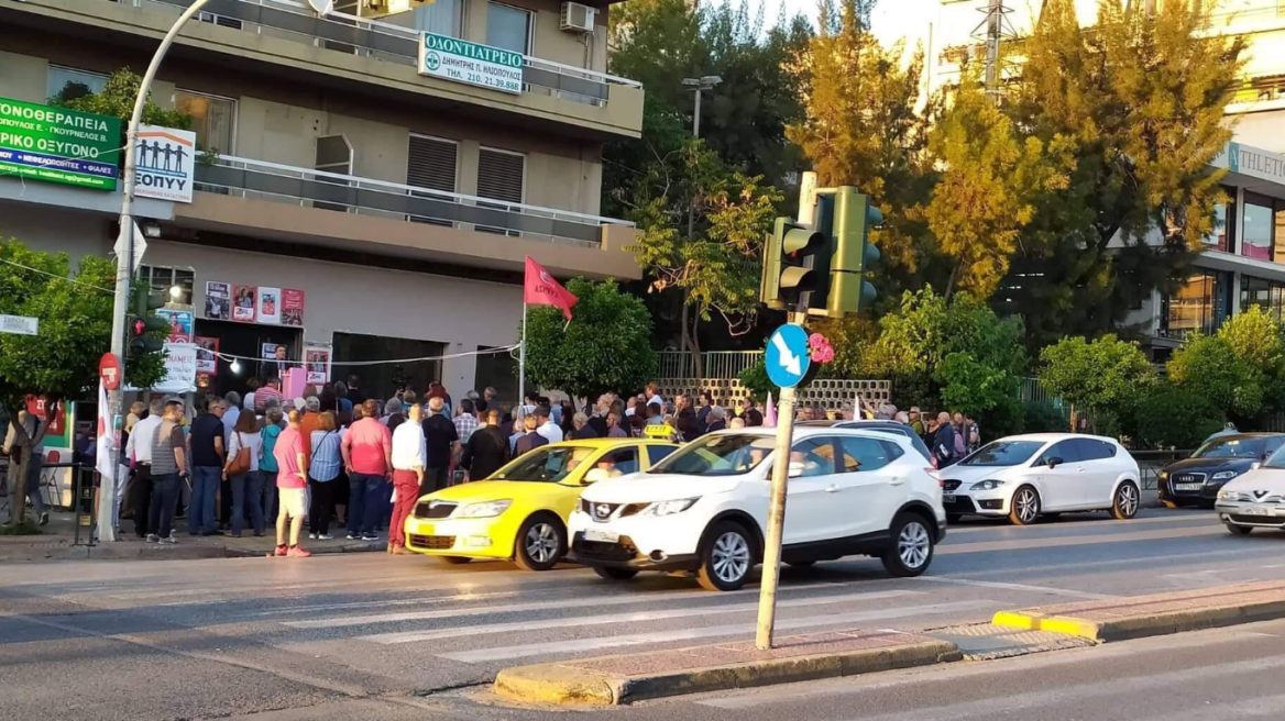 Ομιλία Τσακαλώτου σε... 50 άτομα στο Γαλάτσι