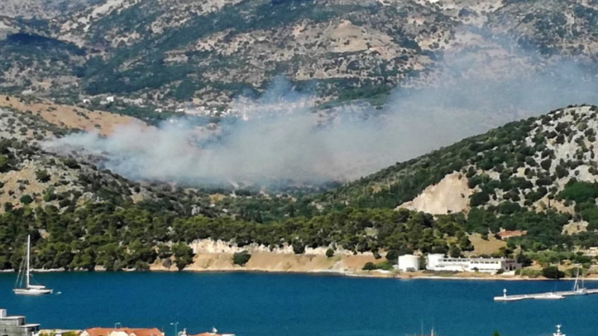 Κεφαλονιά: Φωτιά σε αγροτοδασική έκταση στα Προκοπάτα