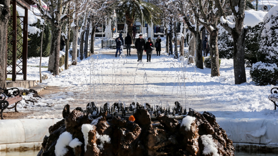 Καιρός: Πού «έπεσε» η θερμοκρασία στους -14 σήμερα - Πότε έρχεται νέα κακοκαιρία