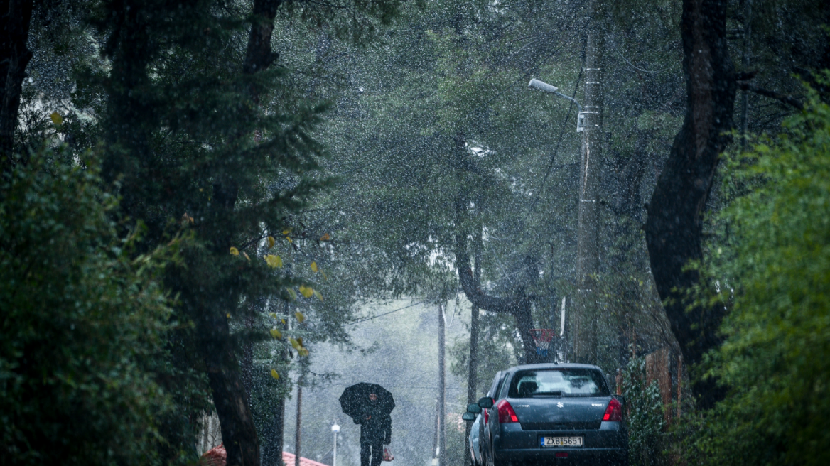 Καιρός: Έρχεται κακοκαιρία εξπρές - Διαβάστε ποιες περιοχές θα «χτυπήσει» και πότε