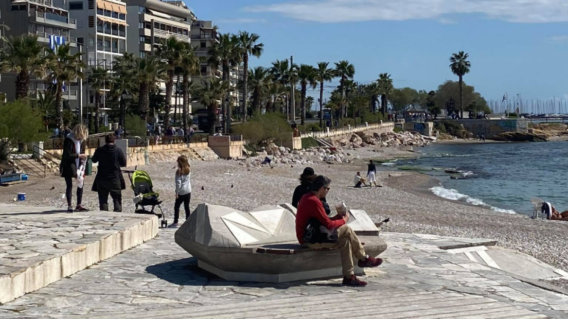 Απαγόρευση κυκλοφορίας: Ποια είναι η εικόνα σήμερα στις παραλίες - Ποιοι πειθαρχούν  και ποιοι όχι