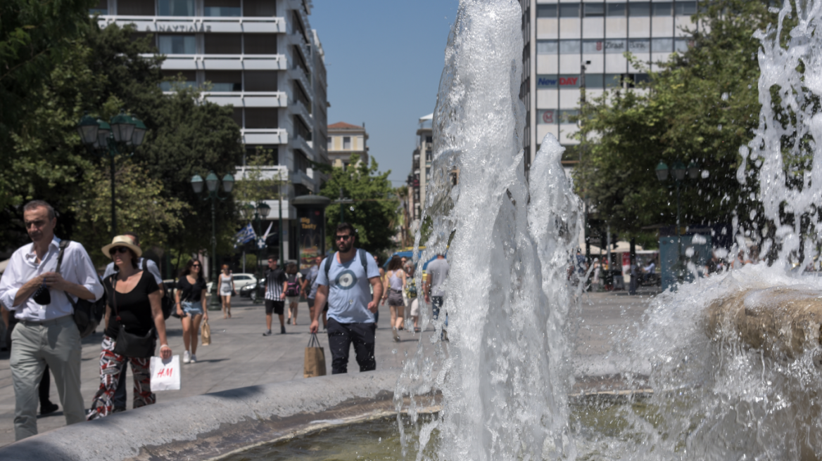 Καιρός - Καύσωνας: Χάρτες με τις θερμοκρασίες τώρα