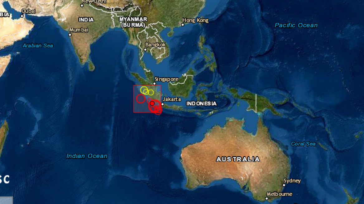 Δύο ισχυροί σεισμοί 6,8 Ρίχτερ σε διάστημα έξι λεπτών στην Ινδονησία