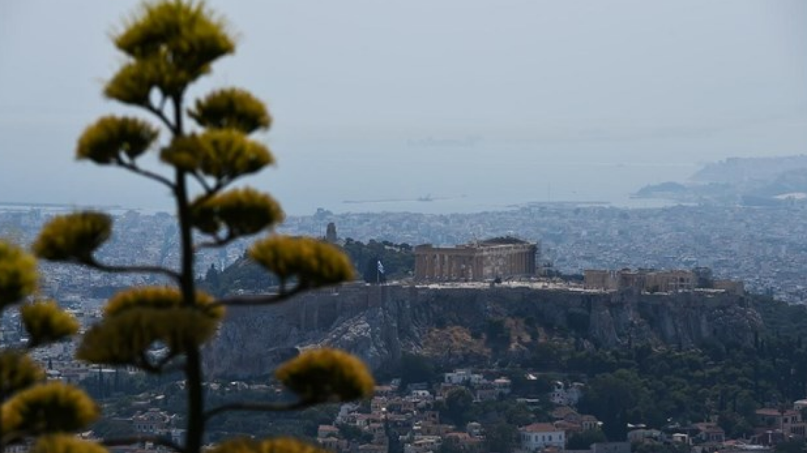 Καιρός: Βροχές στα ανατολικά-Αίθριος σε Αθήνα και Θεσσαλονίκη