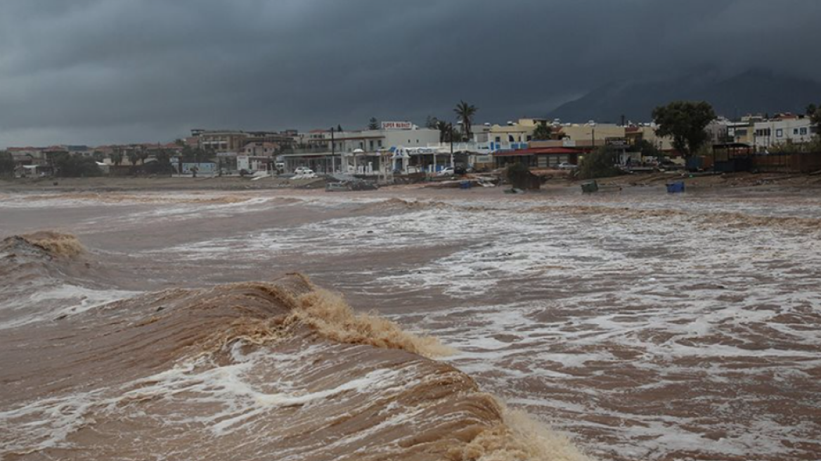 Καιρός: Ασθενείς μπόρες στην Κρήτη την Πέμπτη - Δείτε σε βίντεο το δελτίο καιρού