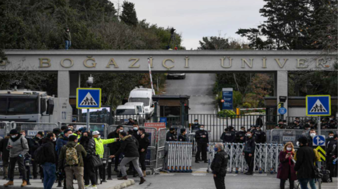 Τουρκία: Συλλήψεις 50 διαδηλωτών έξω από δικαστήριο στην Κωνσταντινούπολης