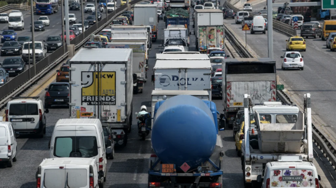 Αυξημένη κίνηση στον Κηφισό λόγω τροχαίου και απεργίας – Δείτε αναλυτικά